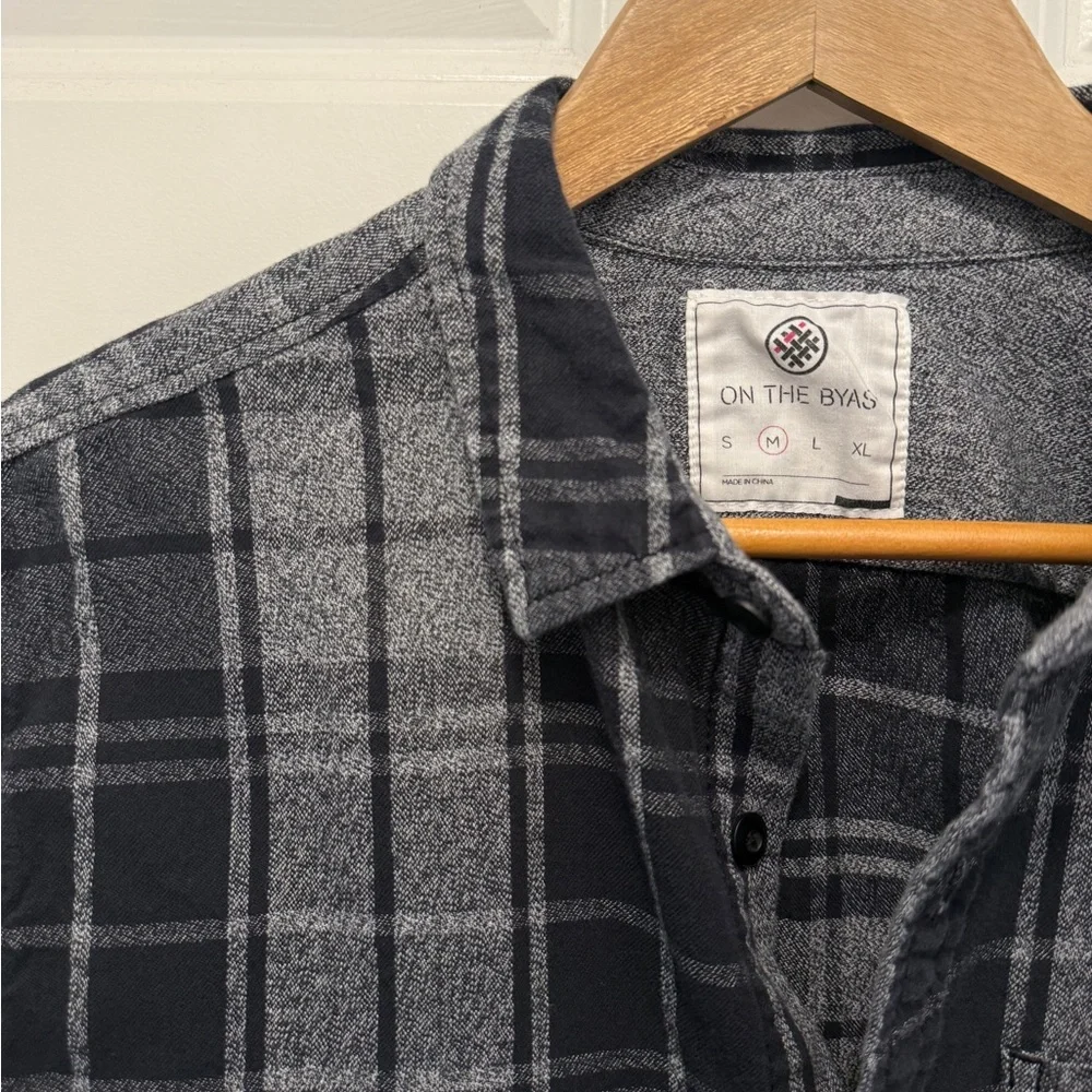 On the Byas Black and Gray Checkered Shirt - Picture 3 of 4